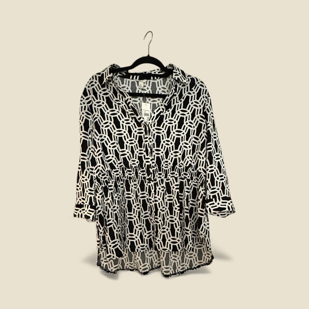 NWT Cato black and white geometric tunic. Size  XL